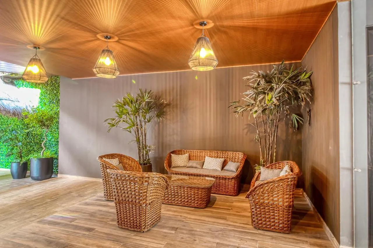 فندق Menesse 102 At Av Coba تولوم