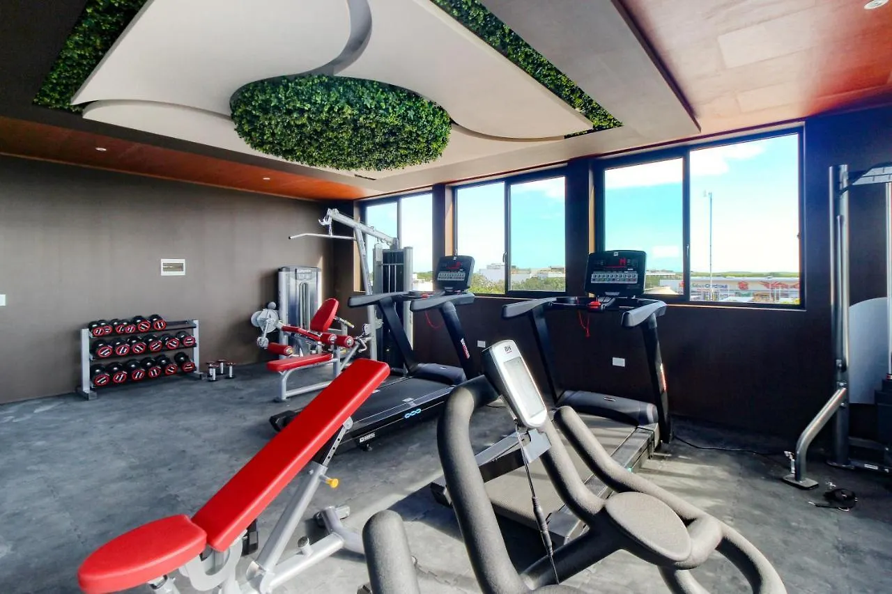 فندق Menesse 102 At Av Coba تولوم